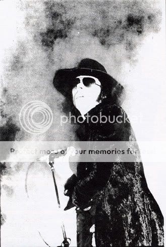 TheSistersOfMercy-AndrewEldritch-2.jpg