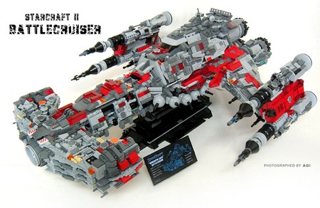 lego-starcraft-II-battlecruiser.jpg