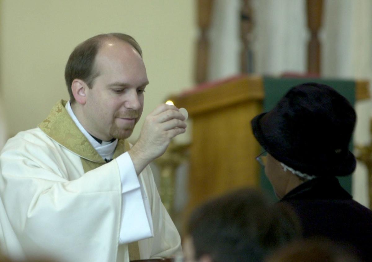 priest_sex_trafficer.jpg
